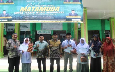 Tanam Pohon Hingga Unjuk Aksi Ekskul, MATAMUDA MAN Binjai Resmi Ditutup Langsung oleh Kepala Madrasah